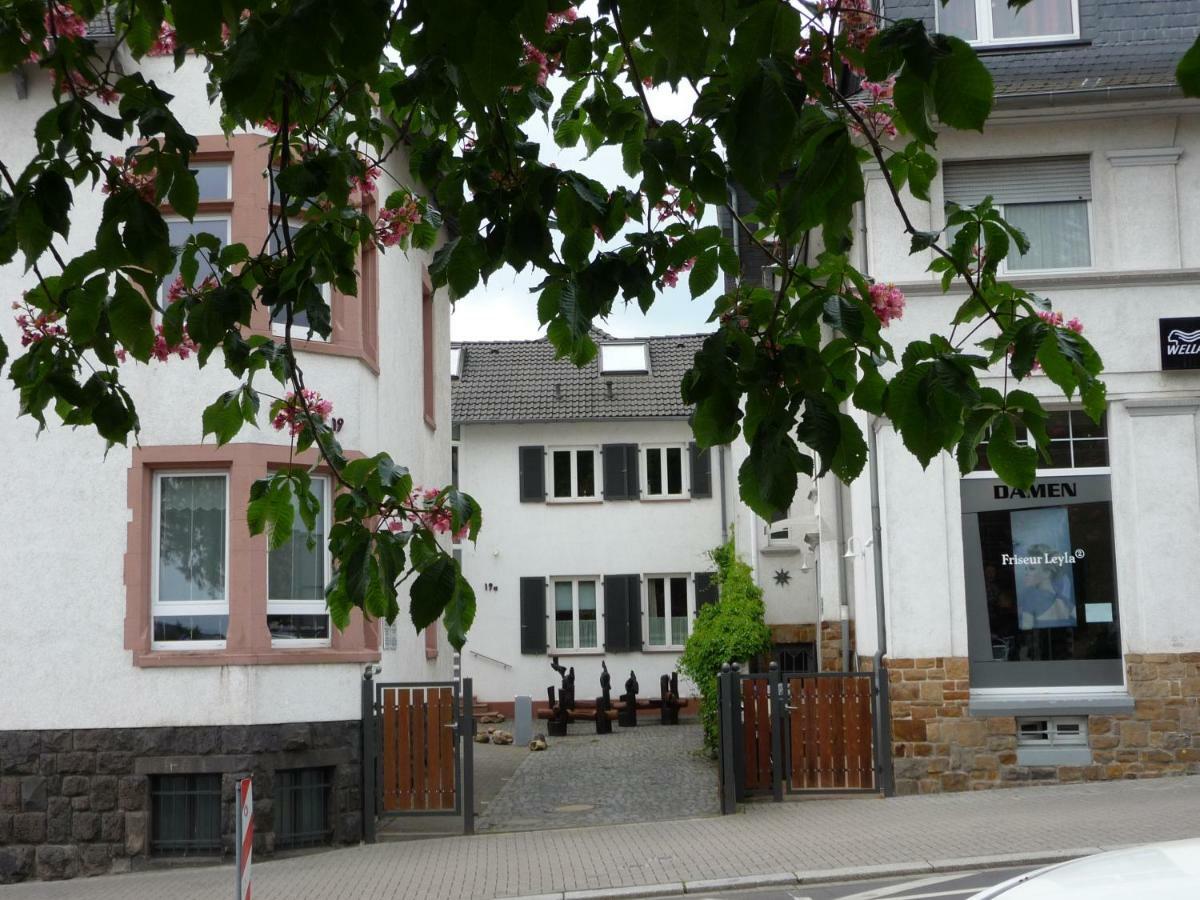 Ferienwohnungen Am Buergerpark Bad Nauheim Esterno foto